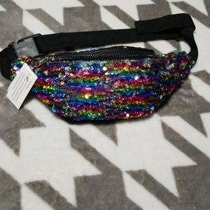 Fanny pack